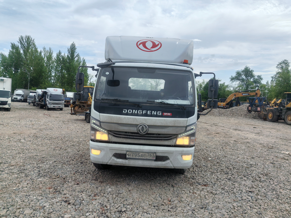 DongFeng C100 Эвакуатор SMA692 (Дизельный, 3.8 л, 152 л.с. МТ)