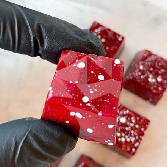 741 | Форма для шоколадных конфет &quot;Грани&quot; (275*175мм)