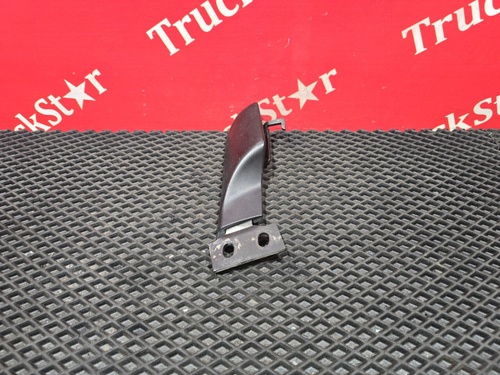 Петля капота левая