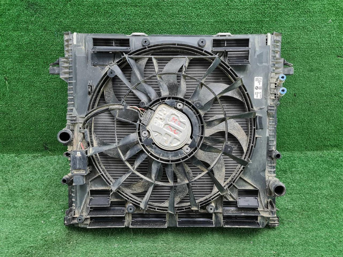 Кассета радиаторов BMW 5er G30 (2017-2023)