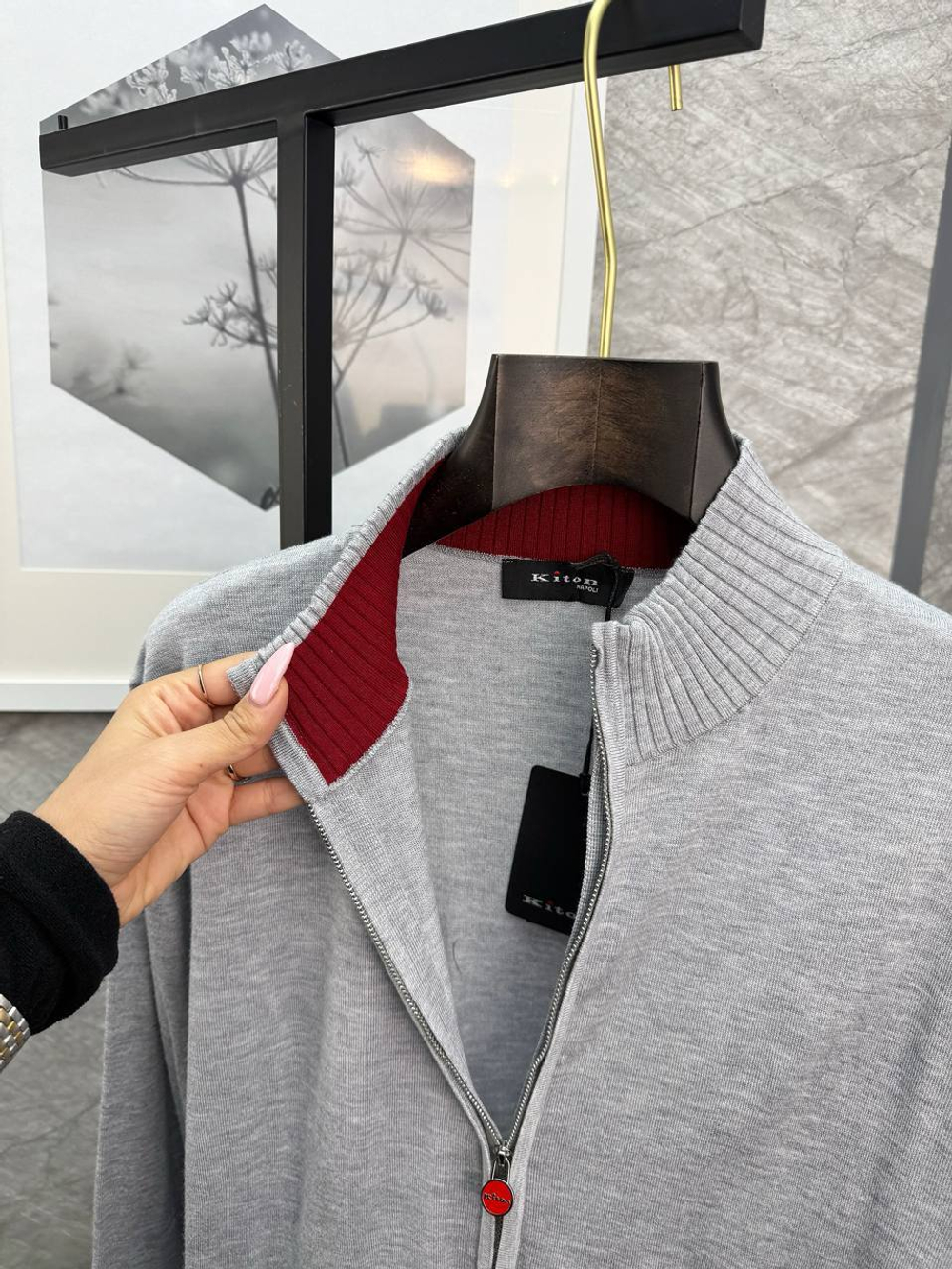 Кардиган Kiton