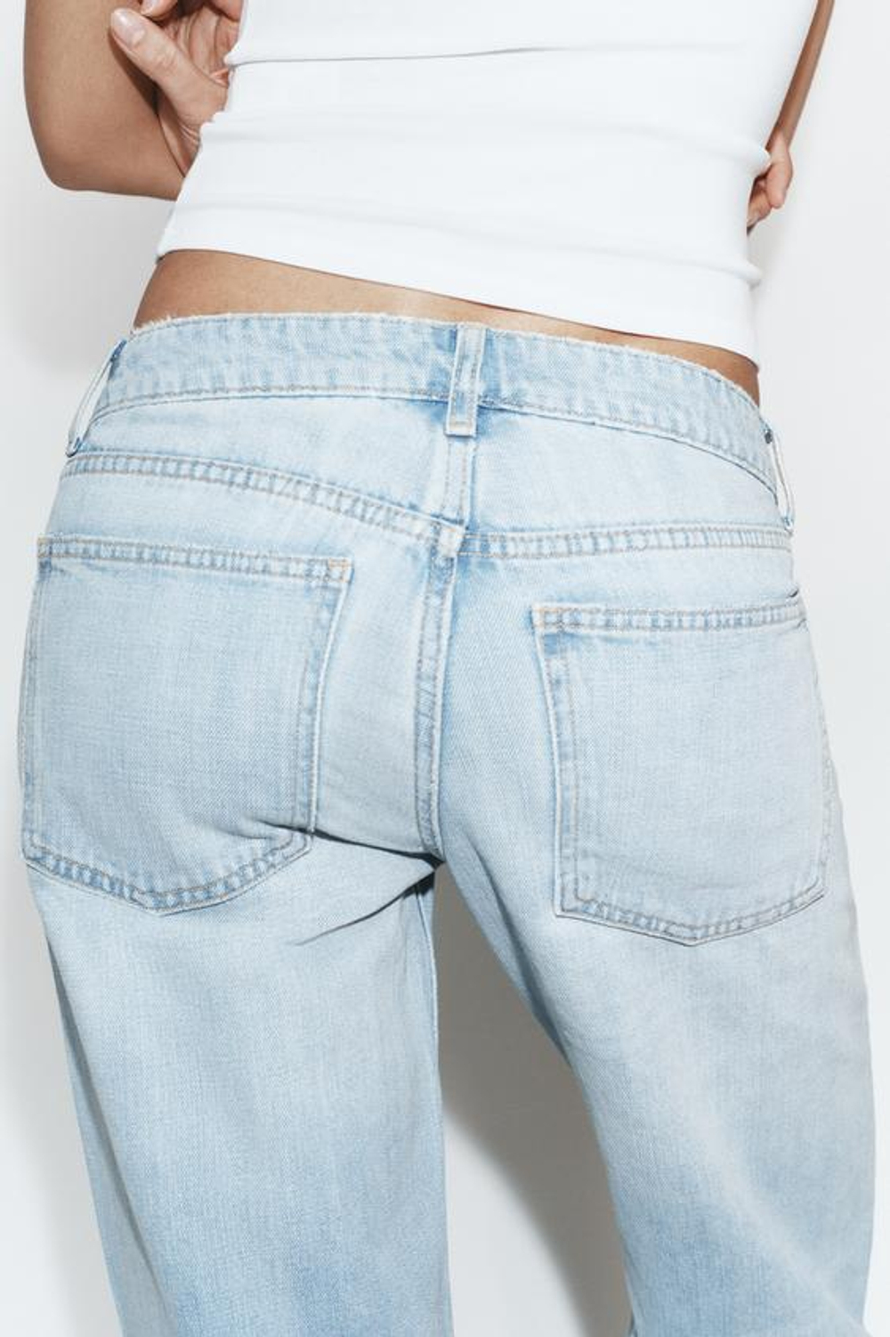 ZARA ДЖИНСЫ TRF ПРЯМОГО КРОЯ С НИЗКОЙ ПОСАДКОЙ И БЛЕСТКАМИ, ГОЛУБОЙ