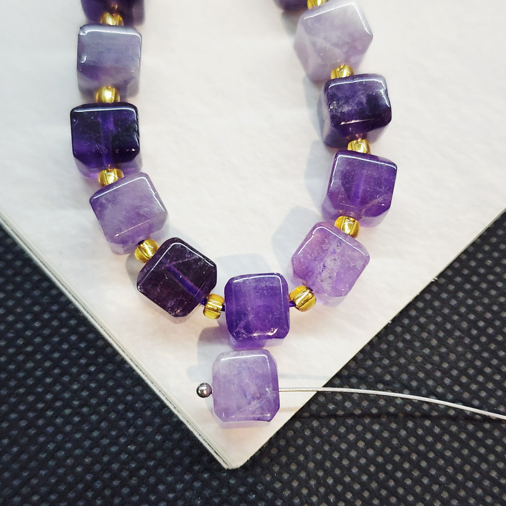 Аметист, бусина кубик 8мм, штучно