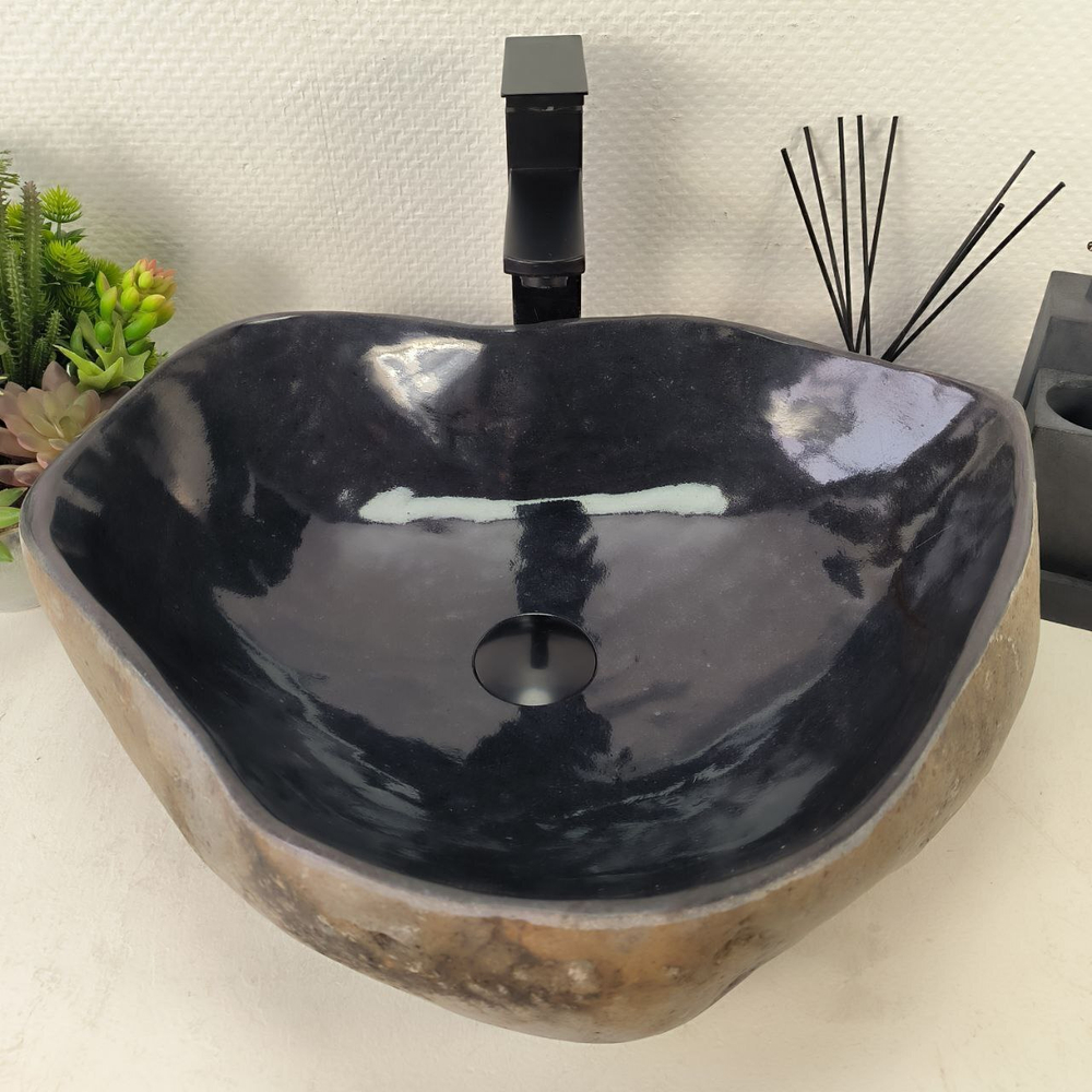 Раковина из речного камня RS-65060 49*41*15 0862