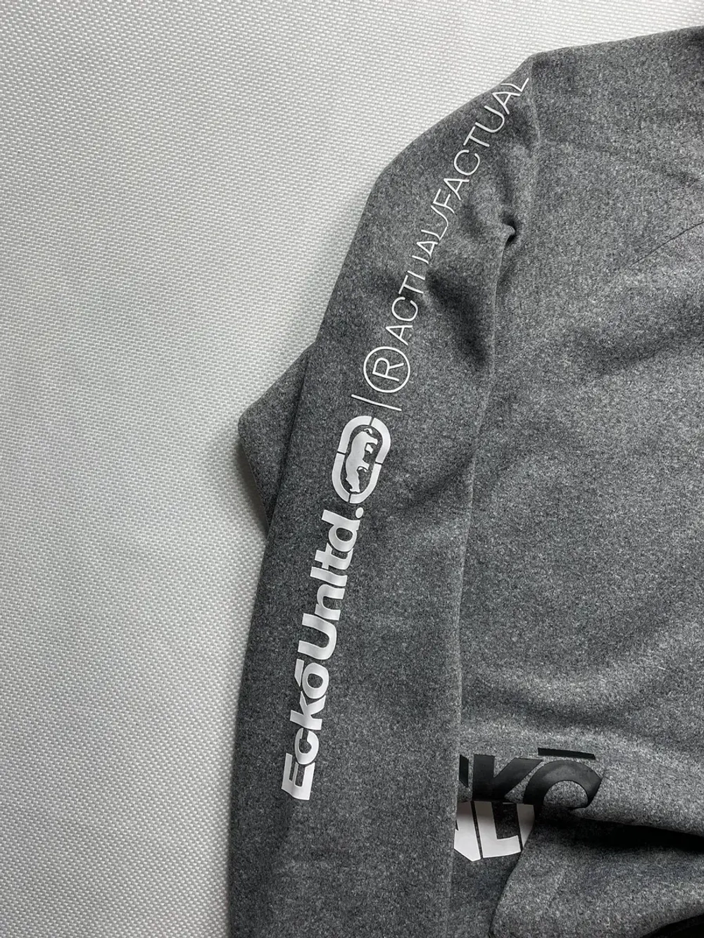 Худи от Savitar G-Unit Tribal Emerica Fubu South pole