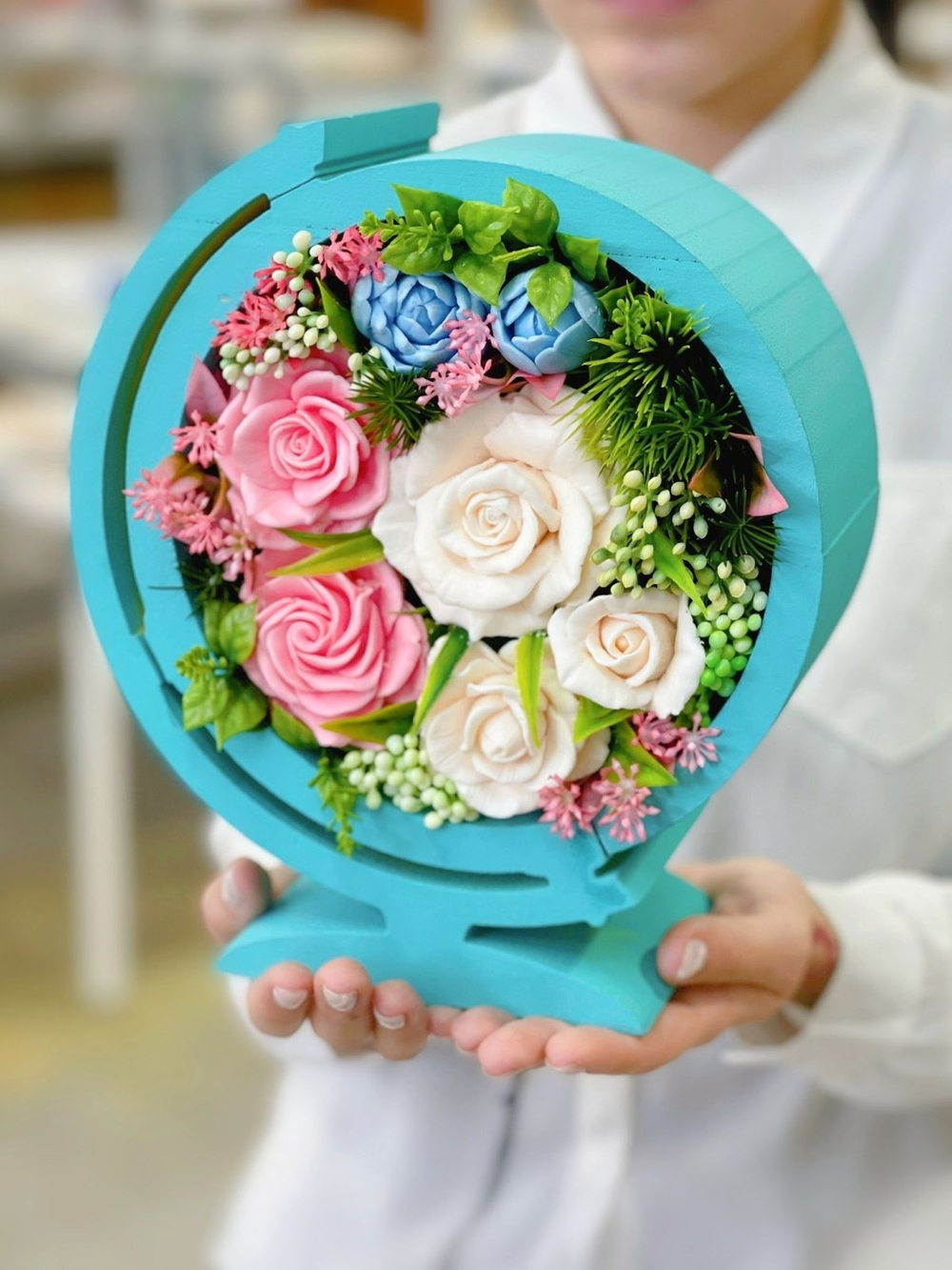 Подарок на 1 сентября Глобус мыло ручной работы Magic Benefit Soap