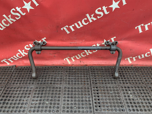 Стабилизатор передний