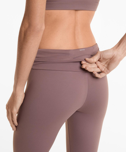 OYSHO Легинсы Comfortlux с высокой посадкой и сборкой на талии, лилово-серый