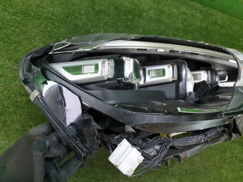 Битая Фара правая Mercedes S W223 (2020-н.в.) Multibeam LED