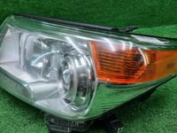 Фара левая Toyota Land Cruiser 200 (12-15) ксенон