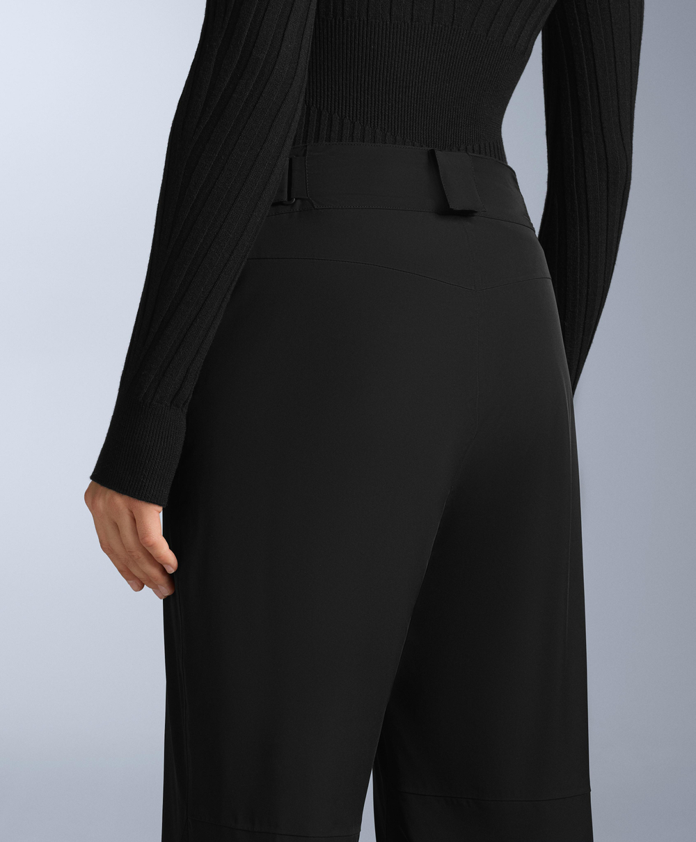 OYSHO Водонепроницаемые свободные брюки прямого кроя Primaloft® Feel the Performance TM SKI, черный