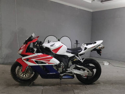 Honda CBR1000RR , 2004