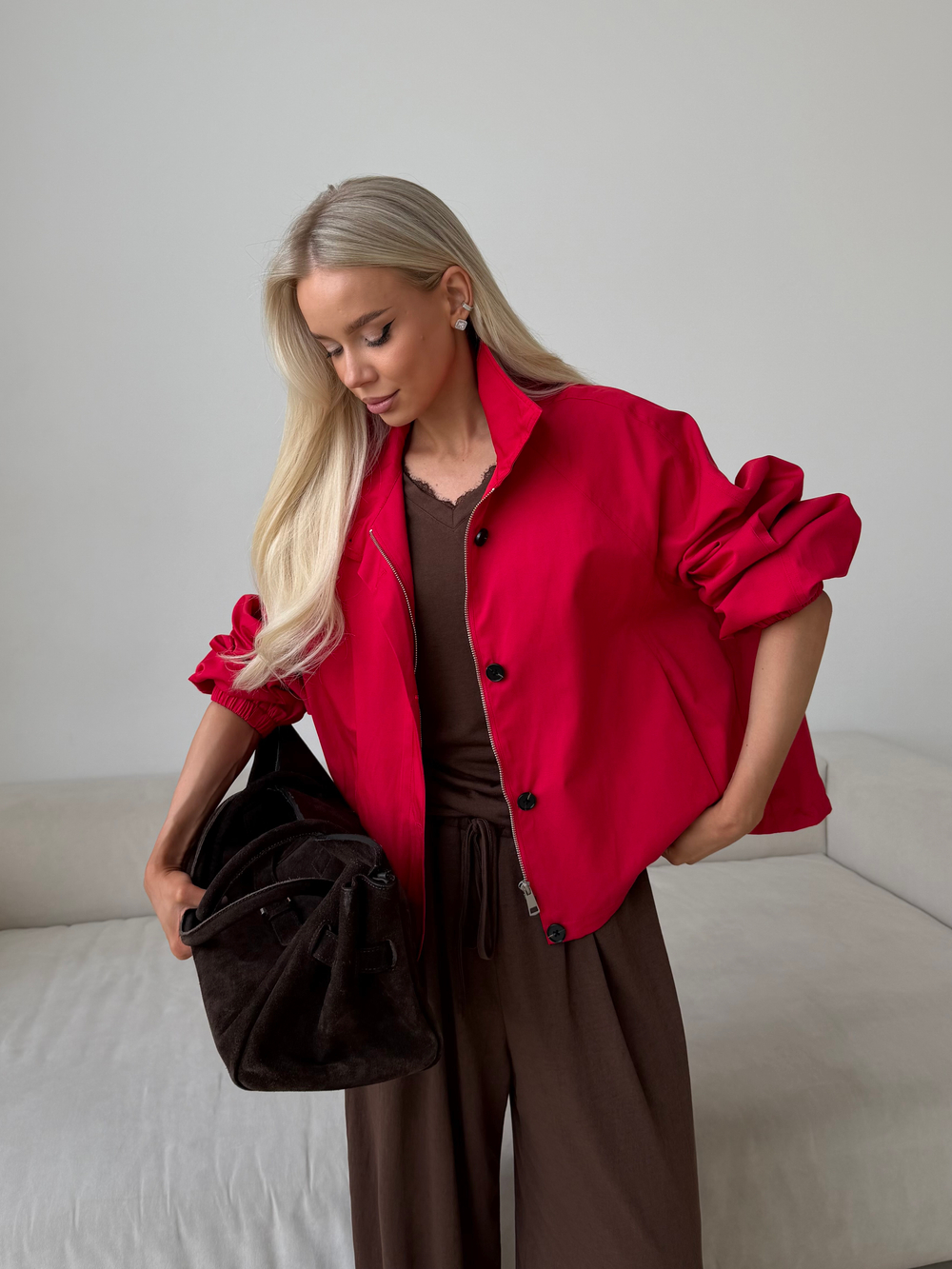 Тренч на молнии красный