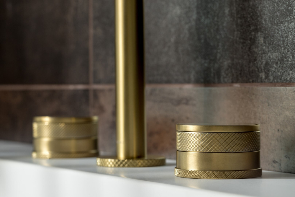 Boheme Смеситель на столешницу PRESTIGE на 3 отв. MAT GOLD