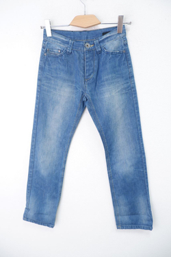 Джинсы Outfitters Nation с потертостями 42 размер