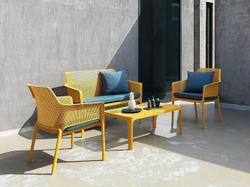 Комплект пластиковой мебели Net Горчичный. Диван, 2 кресла, столик.