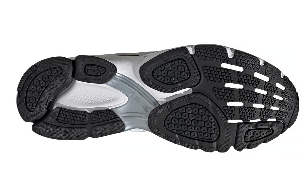 Кроссовки Adidas Spiritain 2000