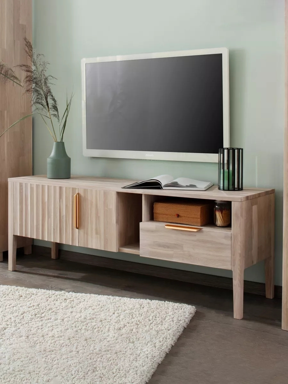 Тумба под телевизор Розенбург из дуба