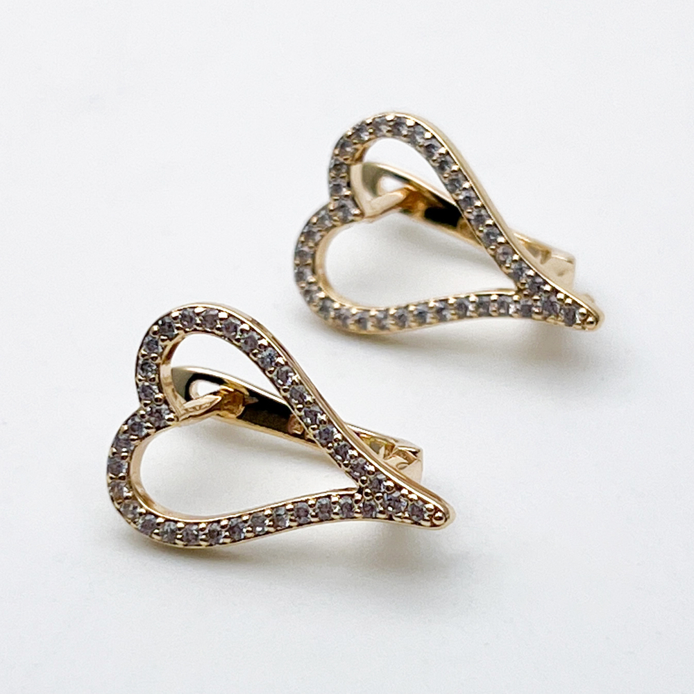 Ювелирные швензы Сердце с позолотой, фианиты, размер 18*13 мм, цена за пару