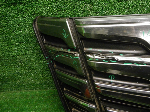 Решетка радиатора Toyota Alphard 3 (2015-2017)