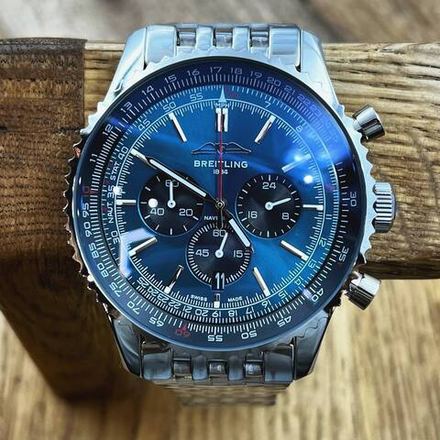 Часы Breitling