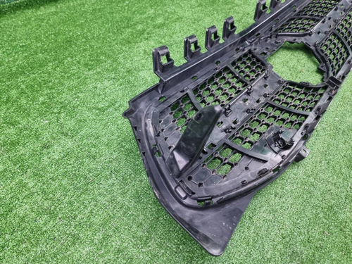 Решетка радиатора Mercedes CLA C118 (2019-2023)