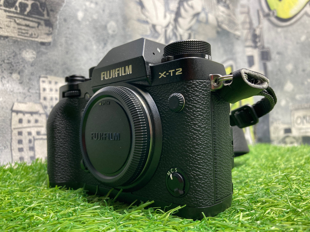 FujiFilm X-T2