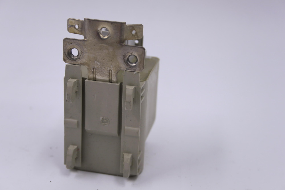 Сетевой фильтр стиральной машины Bosch,Siemens,Neff Iskra KPL3524 9000676768