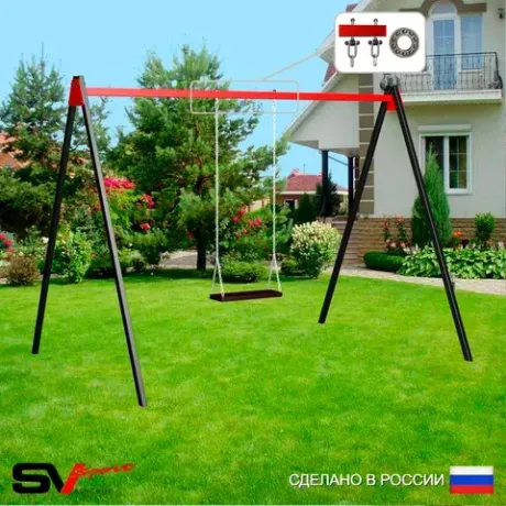 С качелями Деревянными