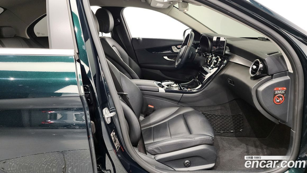 Mercedes-Benz C-Class W205 C200 (12.2019)