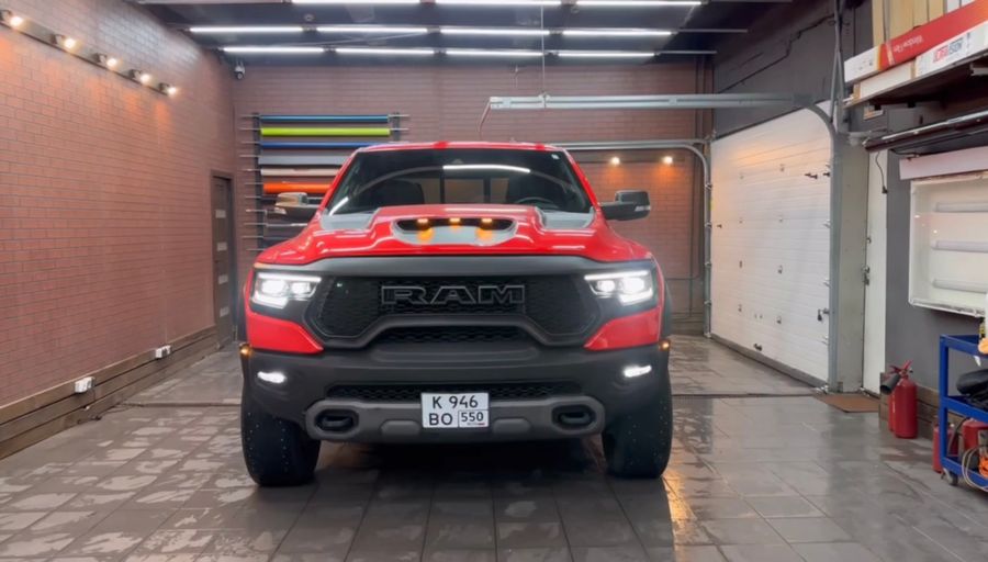 RAM в виниловую плёнку Carbins China Red C3 Rg-05