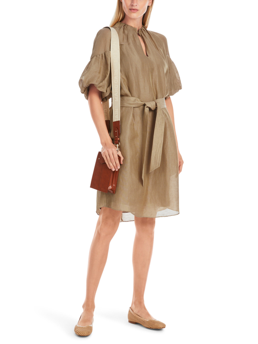 Платье изо льна и шелка