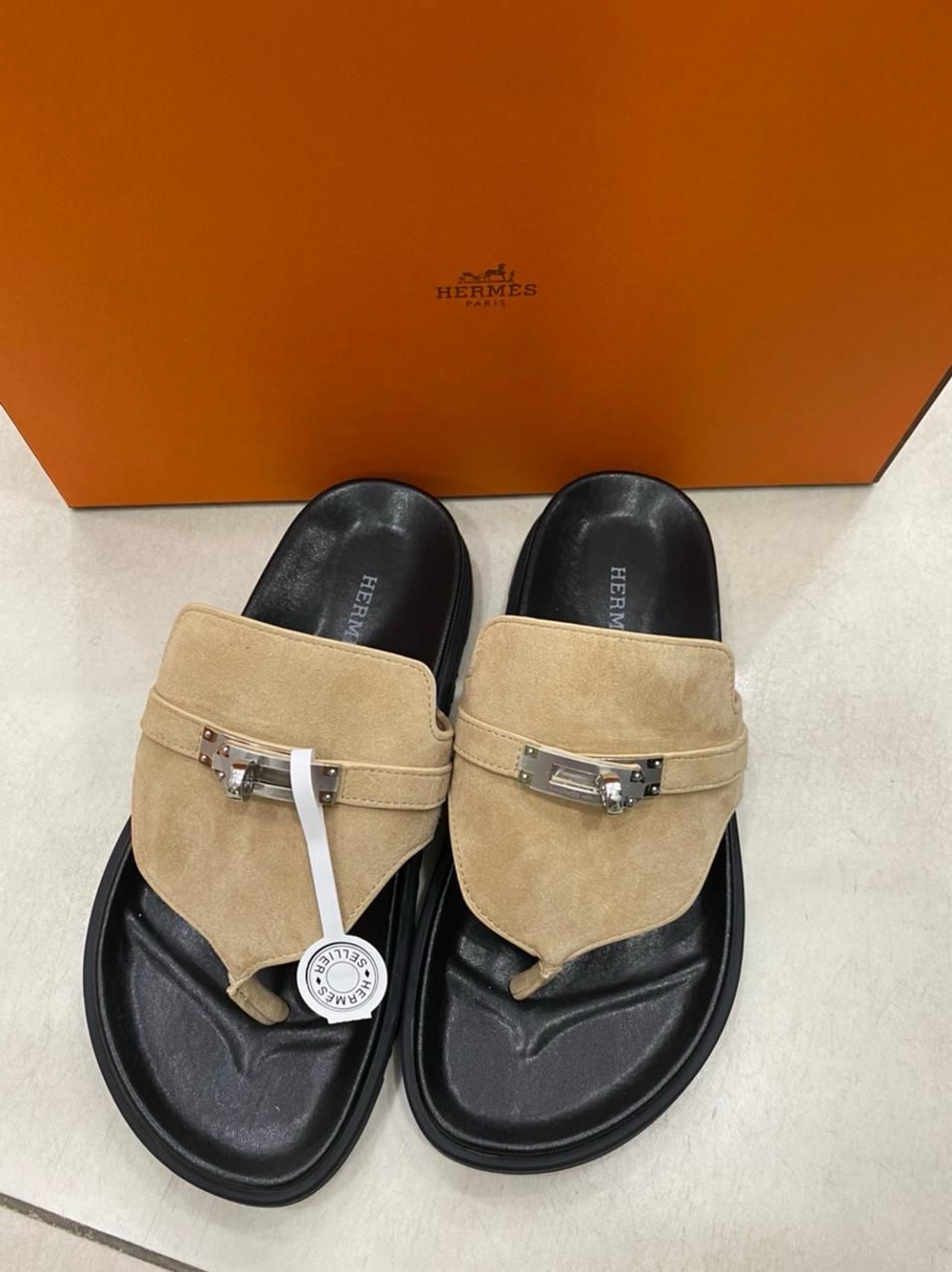 Шлепанцы Hermes