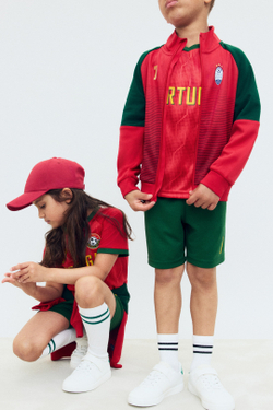 H&M Комплект из шортов и футболки, красный