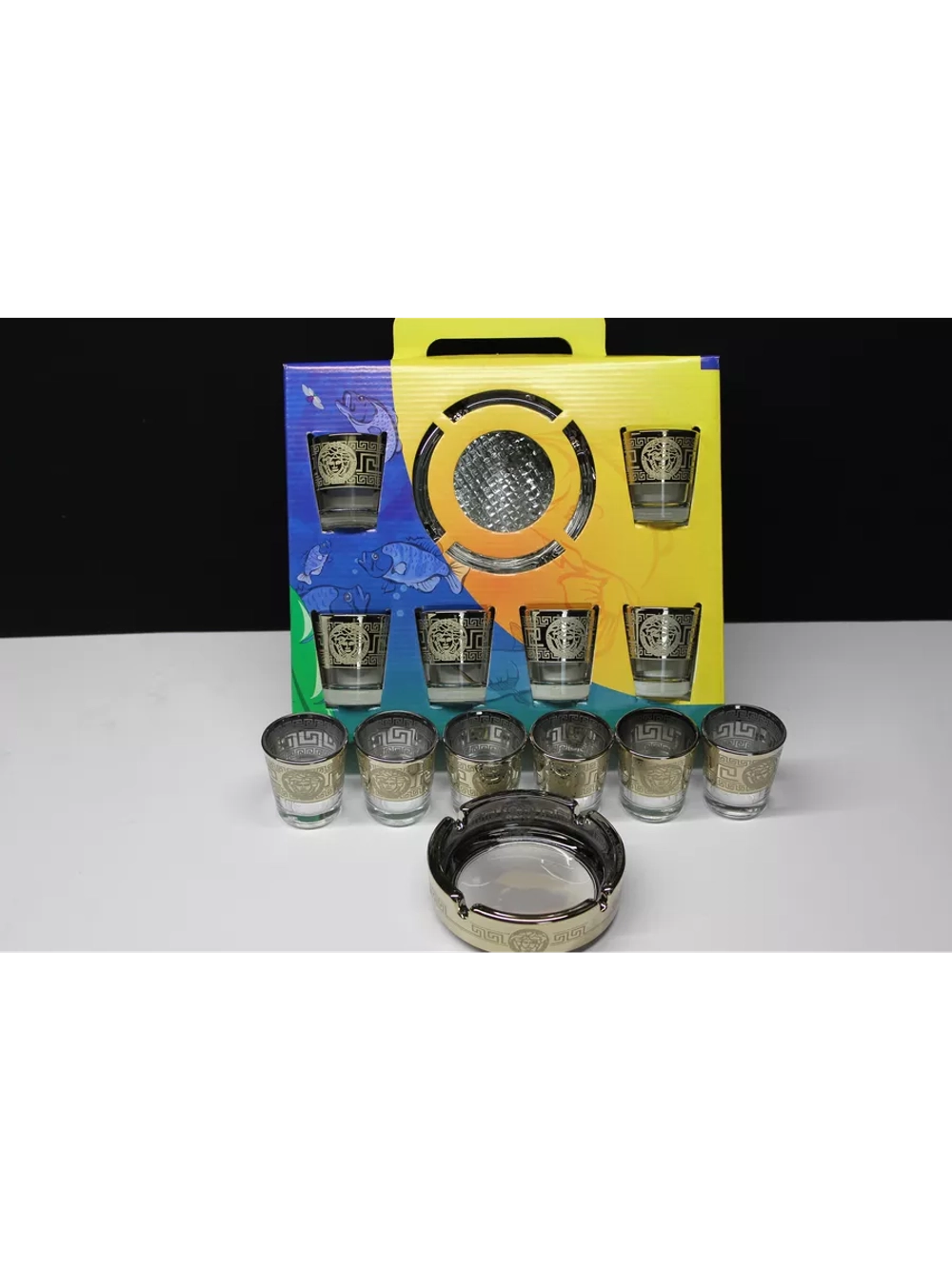 Набор стопок с пепельницей