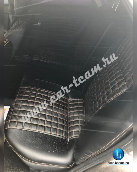Обивки сидений из экокожи "Квадратик 4см" на ВАЗ 2107