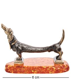 AM- 572 Фигурка «Такса Электричка» (латунь, янтарь)