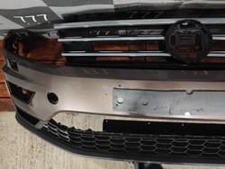 Бампер передний в сборе Volkswagen Tiguan 2 16-20 Б/У Оригинал 5NR807217GRU