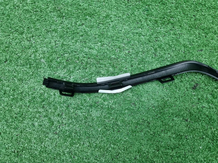 Молдинг перед. бампера Mercedes GLE V167 18-24 AMG