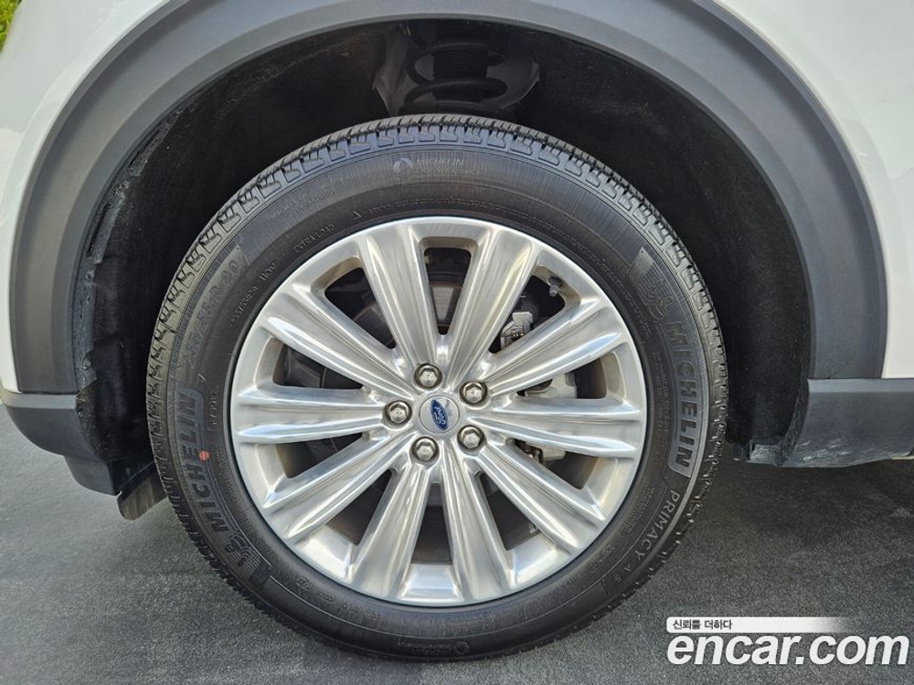 Ford Explorer 6 Generation 2.3 Limited 4WD (12.2022)