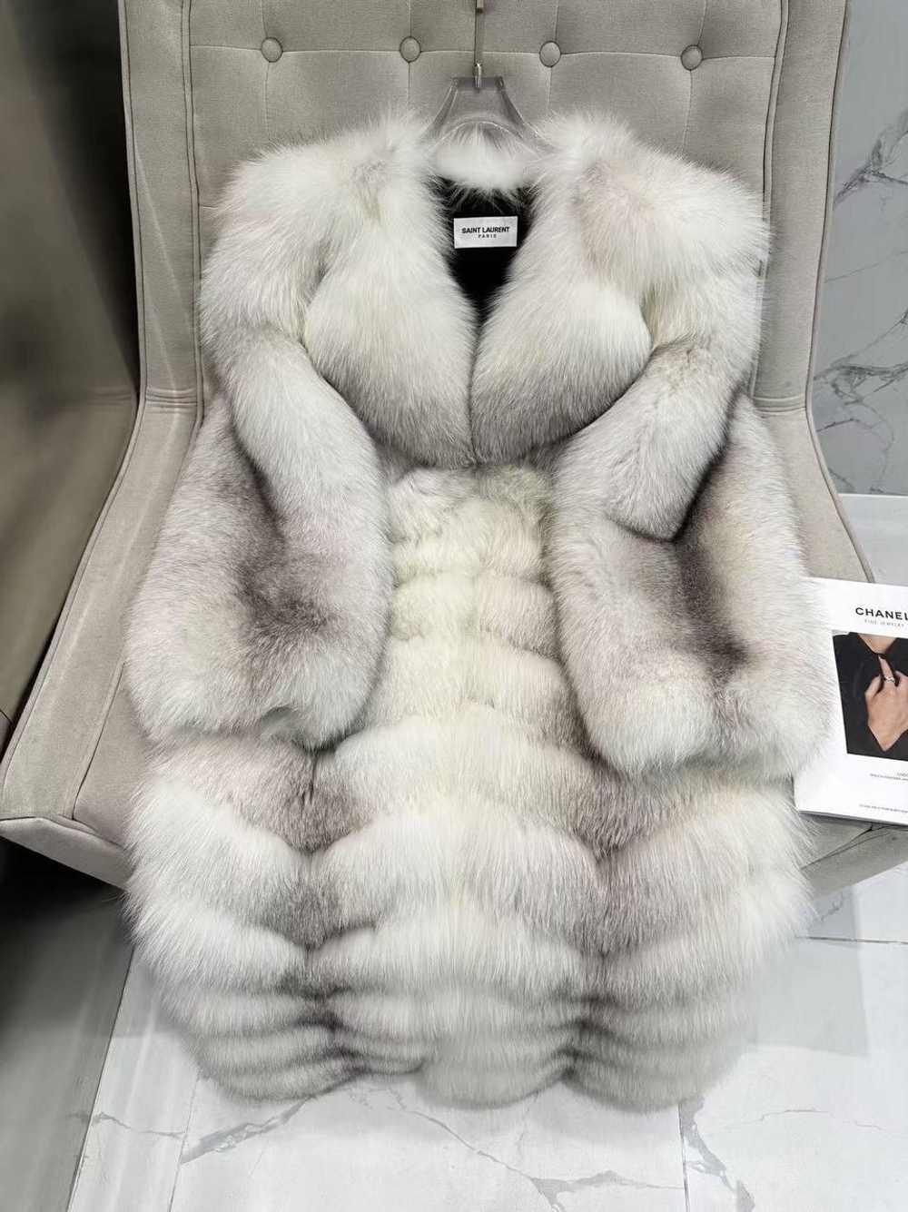 Шуба Yves Saint Laurent