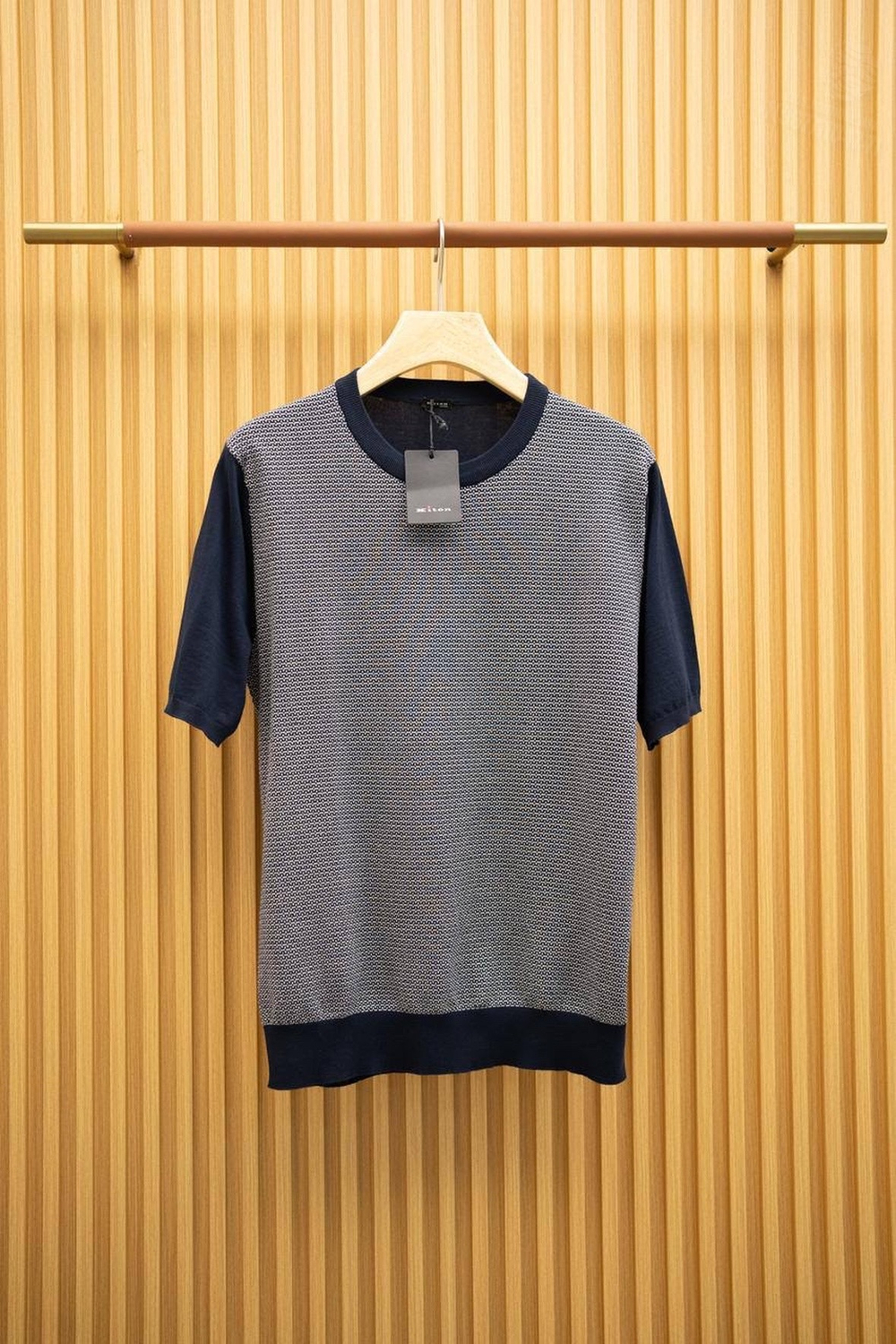 Футболка Kiton