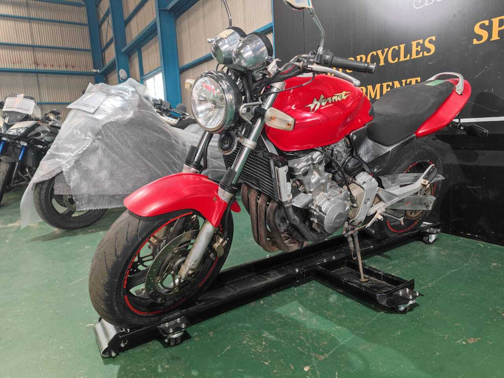 Honda CB600F Hornet , 1999