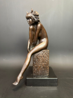 Бронзовая скульптура «Знак Зодиака Телец»