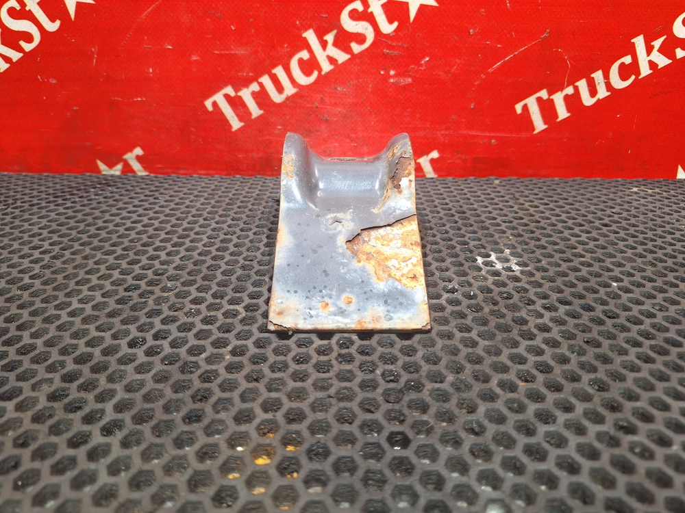 Кронштейн крыла заднего 2018г.