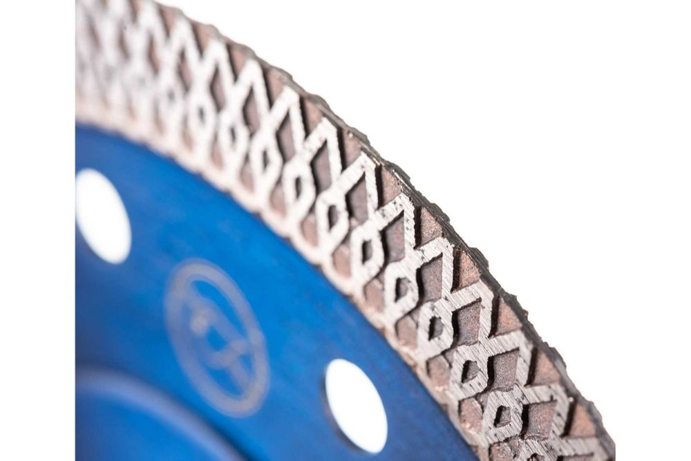 Диск алмазный отрезной 125*22,23 Hilberg Турбо ультратонкий х-тип HM402