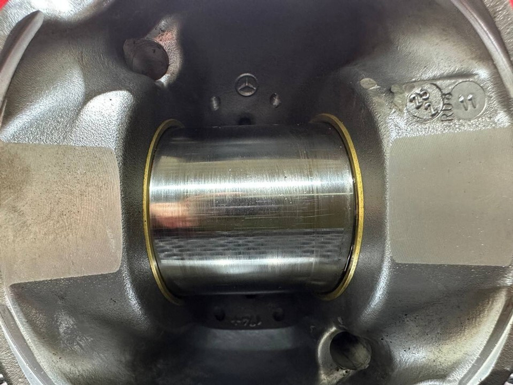 Поршень ДВС