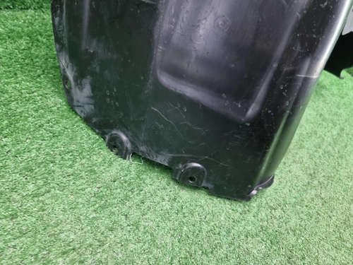 Подкрылок передний правый Volvo XC40 (2017-2022)