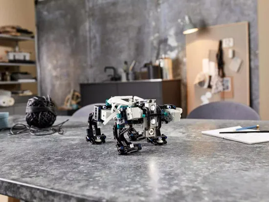 Конструктор LEGO MINDSTORMS EV3 51515 Робот-изобретатель, 949 дет.