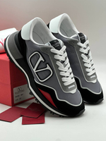 Кроссовки Valentino